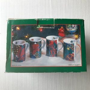 Set Of 4 Vintage Christmas Classics Mugs 1995 12Oz. Limited Edition